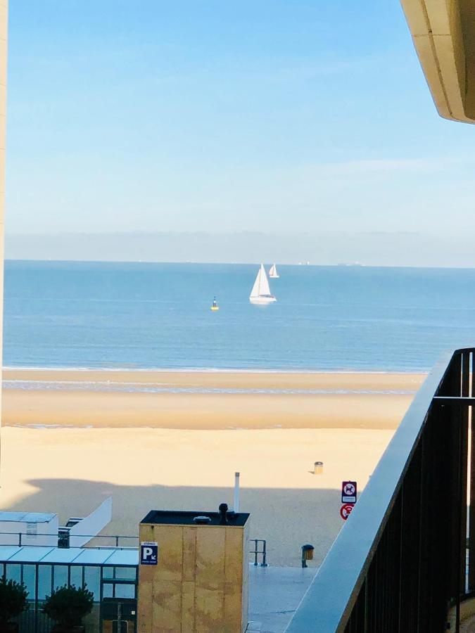 Design Appartement Empire Oostende Exterior foto